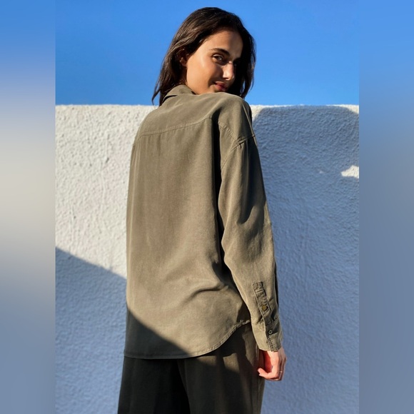 NWTS Aritzia The Group Babaton  Oversized Button up Utility Shirt - Picture 13 of 13